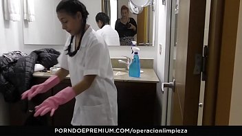 sexo lesbico empregada lésbica e safada chupando sua patroa